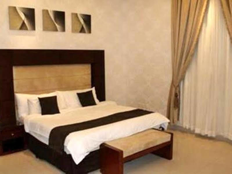 الرياض Rest Night Hotel Suites- Al Falah المظهر الخارجي الصورة